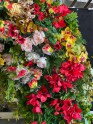 Оформление входа в храм  Арка из искусственных цветов  - Жарден. Оптово-розничные продажи цветов и растений в Уральском регионе.