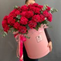 Мега - композиция № 8 (39 роз) - Жарден. Оптово-розничные продажи цветов и растений в Уральском регионе.
