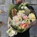 Букет №679 - Жарден. Оптово-розничные продажи цветов и растений в Уральском регионе.